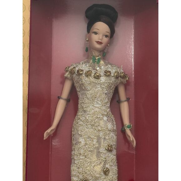 Golden Qi-Pao Barbie Ltd Edition Chinese Doll #20866 Mattel 1998 – NEW Beautiful - Picture 3 of 8